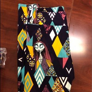 Nightmare before Christmas sally leggings